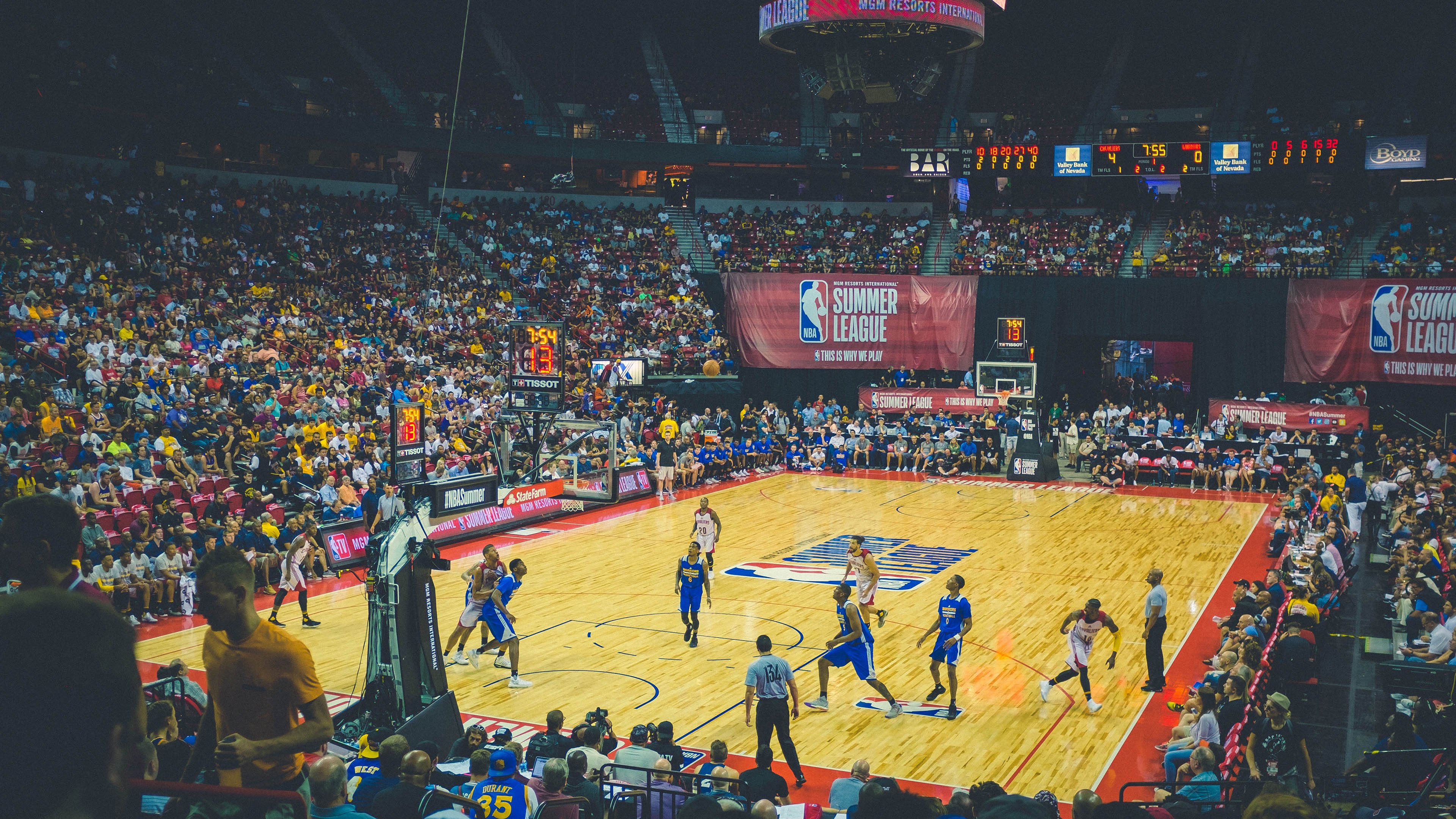 传奇球星宣布重要决定